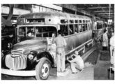 Ônibus Chevrolet em fase inicial de acabamento (fonte: portal showroomimagensdopassado).