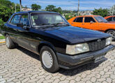 Matriculado em Bicas (MG), este Opala Diplomata SE foi exposto em Juiz de Fora no início de 2025 (foto: Jorge A. Ferreira Jr.).
