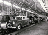 Registro do décimo milésimo veículo montado em 1940 (fonte: site carrosantigos).