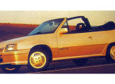 De 1992, Kadett GSi foi um dos raros conversíveis de série até hoje produzidos no Brasil.