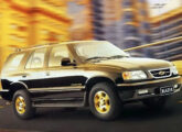 Blazer V6 Executive, versão lançada em 1998.