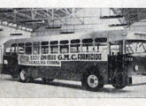 Registro da entrega, em abril de 1954, do 110o ônibus GM à CMTC (fonte: Automóveis & Acessórios).