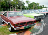 Charger R/T 1978, ao lado de três outros Dodge, exposto no Primeiro Encontro de Veículos Antigos do Sudeste, em São Roque (SP), entre novembro e dezembro de 2024 (foto: Adair Santos).