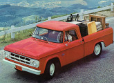 Picape Dodge D-100.