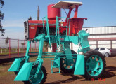 Massey com trâmpulo Cial TDM-750 para culturas de milho.