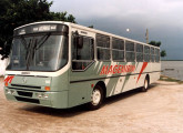 GLS sobre Mercedes-Benz OF da Magemirim Transportes, de Magé (RJ); note a frente, com aberturas para ventilação do motor ligeiramente diferentes da versão anterior (fonte: site classicalbuses).