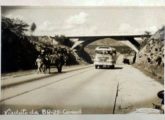 Cartão postal mostrando um Ciferal da mesma geração trafegando pela antiga BR-25 (atual BR-232), em Caruaru (PE) (fonte: Ivonaldo Holanda de Almeida).