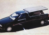 Original carro fúnebre sobre picape Ford Courier construído pela Cioato.