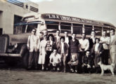 Lotação Mercedes-Benz nacional pertencente à extinta empresa L.U.A. - Linhas Unidas Automobilísticas, que operava a rota Rio de Janeiro-Nova Friburgo (RJ) nos anos 50 (fonte: Edegar Rios Lopes / ciadeonibus).