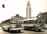 À direita, Cirb da operadora carioca EMO ladeando um Metropolitana da Viação Forte; o carro da Cirb, provavelmente fabricado em 1967, traz nova grade, em clara transição para a nova geração da marca, lançada no ano seguinte (fonte: Arquivo Nacional / ciadeonibus).