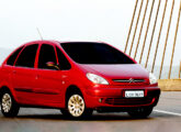 Nada mudou esteticamente no Xsara Picasso 2004.