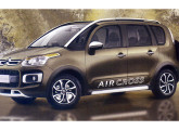 O SUV compacto Aircross foi lançado em 2010.