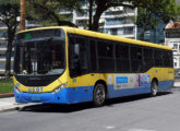 Svelto em chassi Agrale de piso baixo na frota da cooperativa uruguaia de transportes UCOT, operando em Montevidéu em 2022 (foto: LEXICAR). 