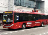 Svelto com ar-condicionado e vidros colados em chassi de entrada baixa Volvo B7RLE no serviço integrado de Niterói (RJ), operado pela Auto Lotação Ingá (foto: Yaan Medeiros / onibusbrasil).