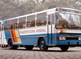 Ao mudar a razão social, a Condor introduziu pequenas mudanças na carroceria urbana, entre as quais faróis redondos duplos e grade superior mais estreita, com dois filetes em lugar de três; o ônibus da foto pertenceu à Transportadora Arsenal, de Belém (PA).