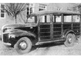 Caminhonete Ford 1942, encarroçada pela Dienstmann em 1945.