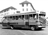 Da empresa Bianchi, de Porto Alegre, era este urbano sobre chassi Chevrolet, dos primeiros anos da década de 50 (fonte: site showroomimagensdopassado). 