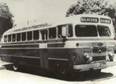 Sobre Mercedes-Benz LP-312 era este rodoviário da Empresa União de Transporte, de Araranguá (SC) (fonte: Ivonaldo Holanda de Almeida).