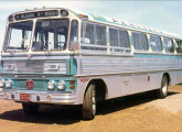 Raro exemplar de rodoviário Eliziário sobre chassi FNM; o ônibus compunha a frota da gaúcha Planalto, de Santa Maria (fonte: site showroomimagensdopassado).