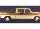 Com 5,88 m, a Engerauto E-200 foi a segunda cabine-dupla alongada de 1986.