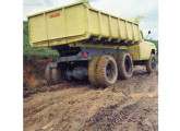 Ford F-100 com tração 6x4 Engesa no uso civil.