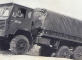 Caminhão pesado Engesa EE-50, de 1979.