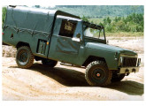Caminhão leve EE-34, projetado a partir do jipe de ¾ t herdado da Envemo.
