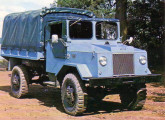 Engesa EE-15, primeiro caminhão 4x4 fabricado pela empresa.