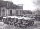Frota de caminhões Ford transformados em ambulância pelo Exército, no Paraná (fonte: site ecsbdefesa).