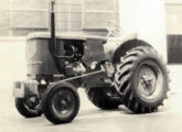 O leve DM-40 foi o terceiro e último trator agrícola fabricado no Brasil pela Deutz.