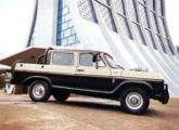 Chevrolet D-20 1984 com cabine dupla El Rabit.
