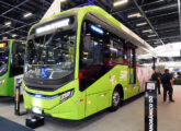 Ônibus padron de 12,8 m com portas de ambos os lados para corredores segregados (foto: LEXICAR).