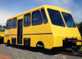 Auto de linha para 16 passageiros, com WC, tracionado por motor MAN de 186 cv.