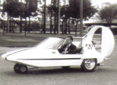 X-1, primeiro veículo completo construído por alunos da FEI sob a coordenação de Rigoberto Soler.