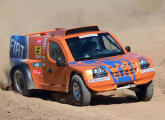 Um dos dois Doblò preparados pela Fiat para participar do Rallye dos Sertões de 2003. 