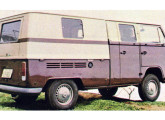 Cobertura Fibrás para Kombi cabine-dupla, produto de 1984. 