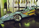 FD-01, primeiro carro de Fórmula 1 brasileiro, exposto no Congresso Nacional (fonte: Editora Abril).