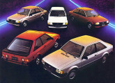 A família Escort, em imagem do material publicitário de lançamento, em 1983; em primeiro plano, as versões XR-3 (à esquerda) e Ghia, respectivamente a mais esportiva e a mais luxuosa da linha.