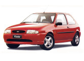 Peça-chave para a salvação da Ford no Brasil, o Fiesta nacional (aqui na versão de três portas) foi lançado em maio de 1996.