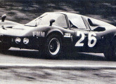 Fúria/FNM, prestes a conquistar a sua primeira vitória – o GP Mackenzie, em Interlagos, outubro de 1970, pilotado por Jayme Silva (fonte: 4 Rodas).