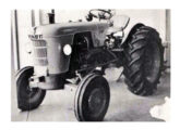 Trator leve Fendt F-41, fabricado no Brasil entre 1961 e 1969.