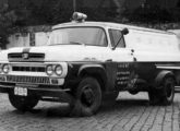 Ford F-360 1965 da SSP/SP com carroceria furgão para transporte de presos (fonte: site saopauloantiga).