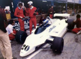 F-8C - variante do F-8 preparada por Ricardo Divila - no GP de Kyalami, África do Sul, em 1981 (fonte: Milton Belli / autoentusiastas).