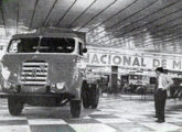 A FNM no III Salão do Automóvel, em novembro de 1962 (foto: Automóveis & Acessórios).