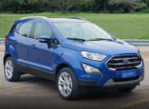 EcoSport Titanium 2017, com novas linhas na dianteira.