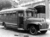Ford 1946 com motor diesel Hercules destinado ao transporte na região de Campinas (SP).