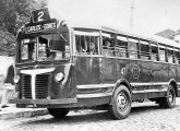 De 1947 é este urbano (aparentemente sobre um chassi Renault francês) utilizado no transporte de Uberaba (MG) (fonte: Jorge A. Ferreira Jr.).