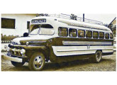 Ford 1951, encarroçado pela Catelli & Weber para o transporte rodoviário entre Novo Hamburgo e Blumenau na primeira metade da década de 50 (fonte: site jornalnh).