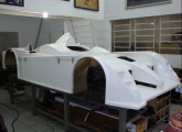 Carenagem do Horus/Corvette, em 2011, na fase de montagem do protótipo (fonte: site corvettebrasil).