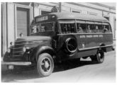 International 1937-40 da paranaense Auto Viação Cerro Azul (fonte: Adamo Bazani / Ponto de Ônibus).
